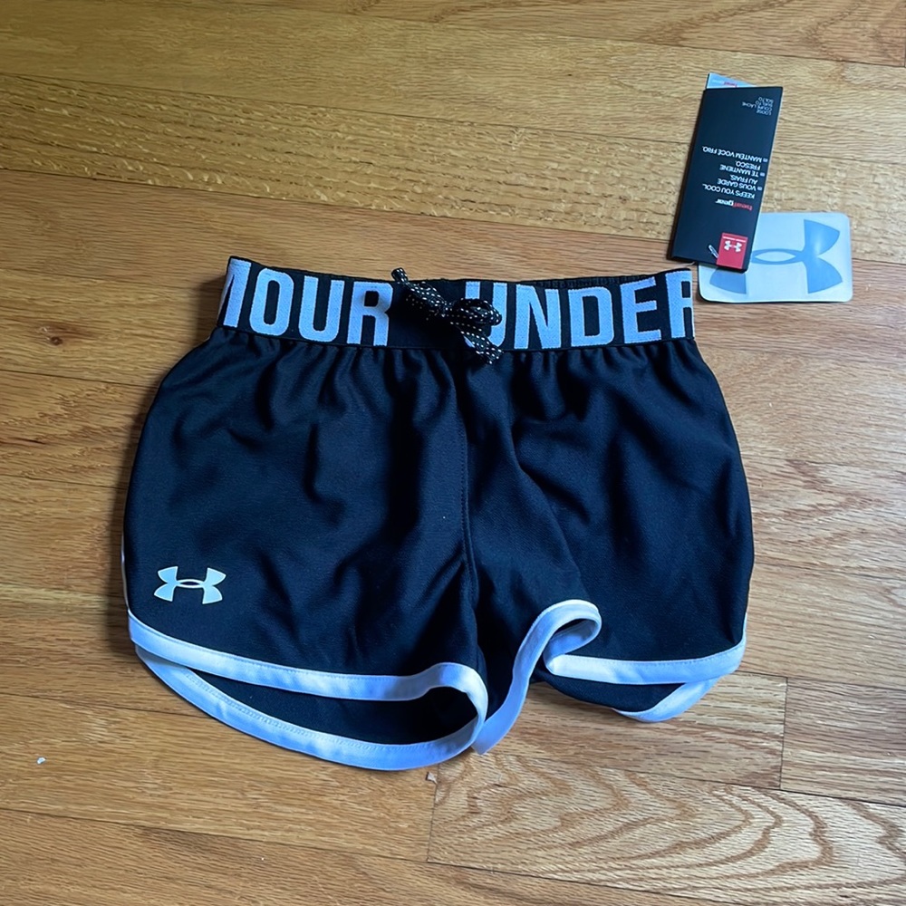 Under Armour girls shorts, new with tags, black